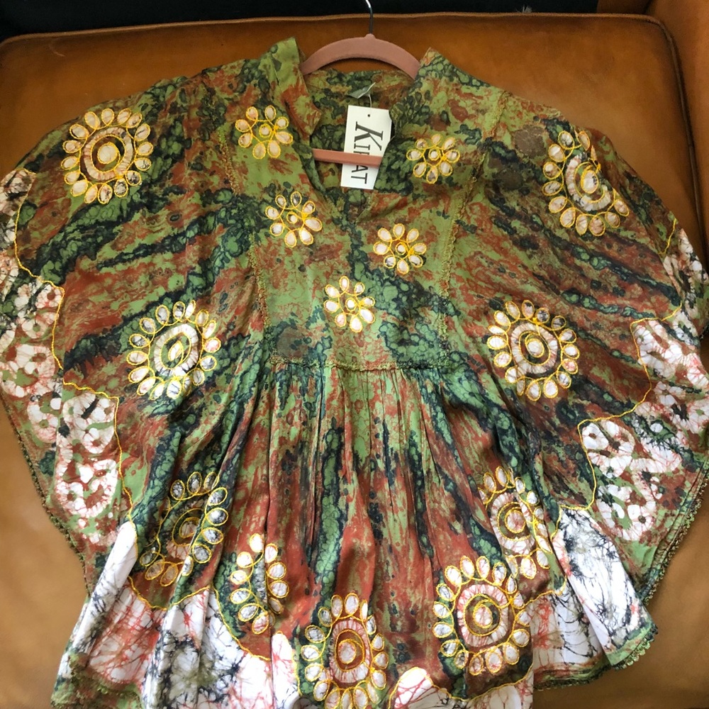 Adorable tunic